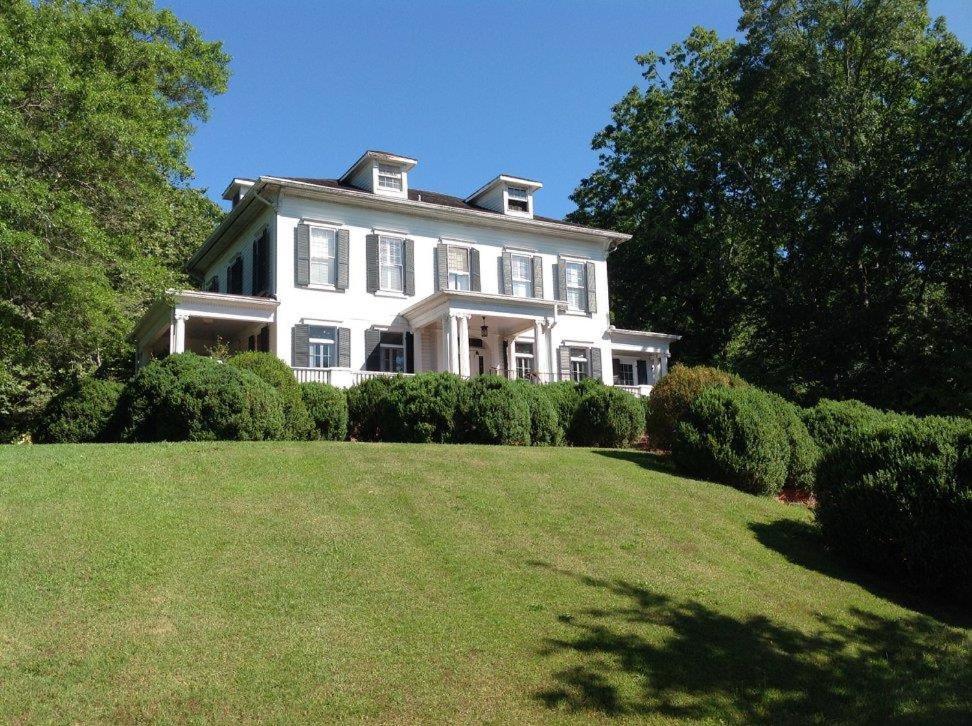 Springwood Inn Anniston Extérieur photo