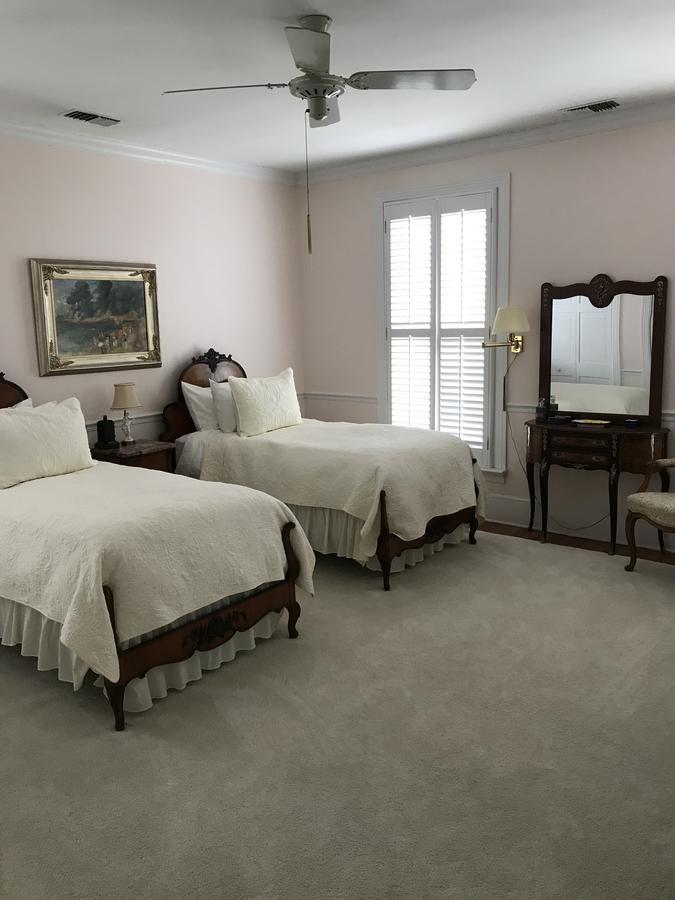 Springwood Inn Anniston Chambre photo